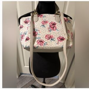 Betsey Johnson Luv, Betsey Floral Purse